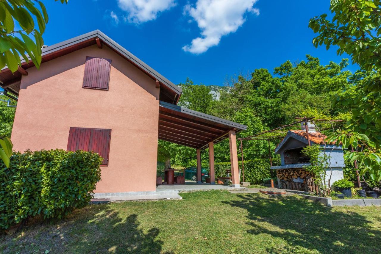 Villa House Nado Pulgarija Cepic Exterior foto